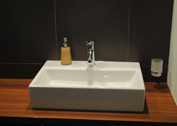 Du Soleil Hotel Saint-Léonard